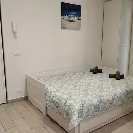 Daire Lamberti Beach Apartment - 150 M From The Sea - Ac - Wifi Savona