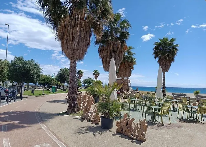 דירה Lamberti - 150 M From The Sea - Just Renewed - Wifi